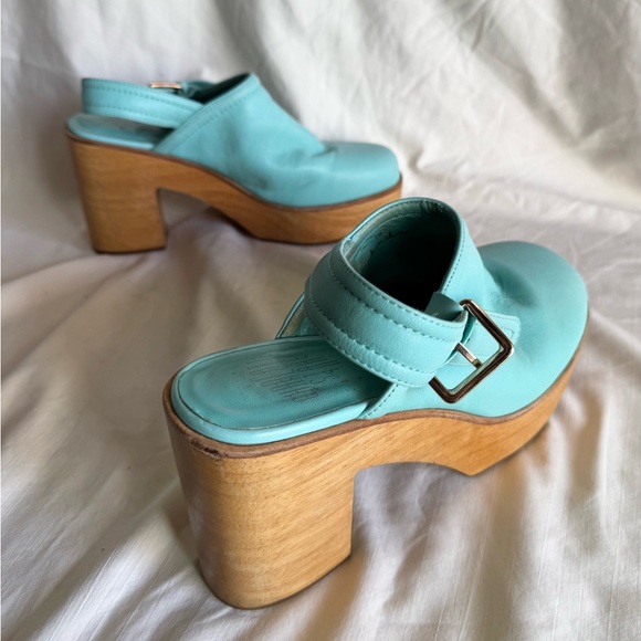 CHARLOTTE STONE
Bonnie Leather Slingback Strap Platform Clog size 10 - Picture 2 of 15